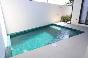 Cozy Pool Villa near SM Pampanga and Sky Ranch Pampanga